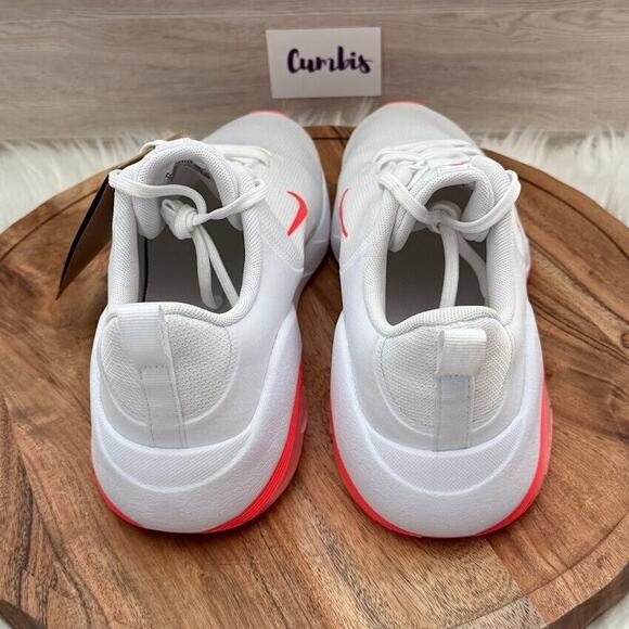 Nike Air Zoom Bella 7 Wmns Size 11 Workout Shoes White Bright Crimson FZ1689-101 - Picture 6 of 11